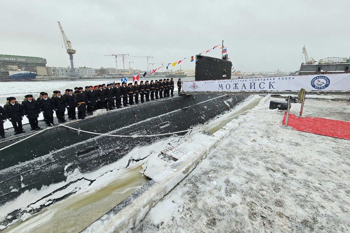 Адмиралтейские верфи передали ВМФ РФ многоцелевую подводную лодку «Можайск»