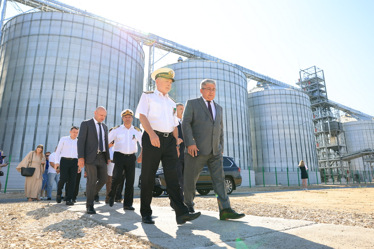 В Татарстане открыли Свияжский мультимодальный логистический центр