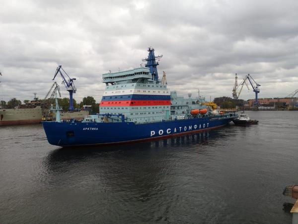 Ледокол «Арктика» отправился на ледовые испытания