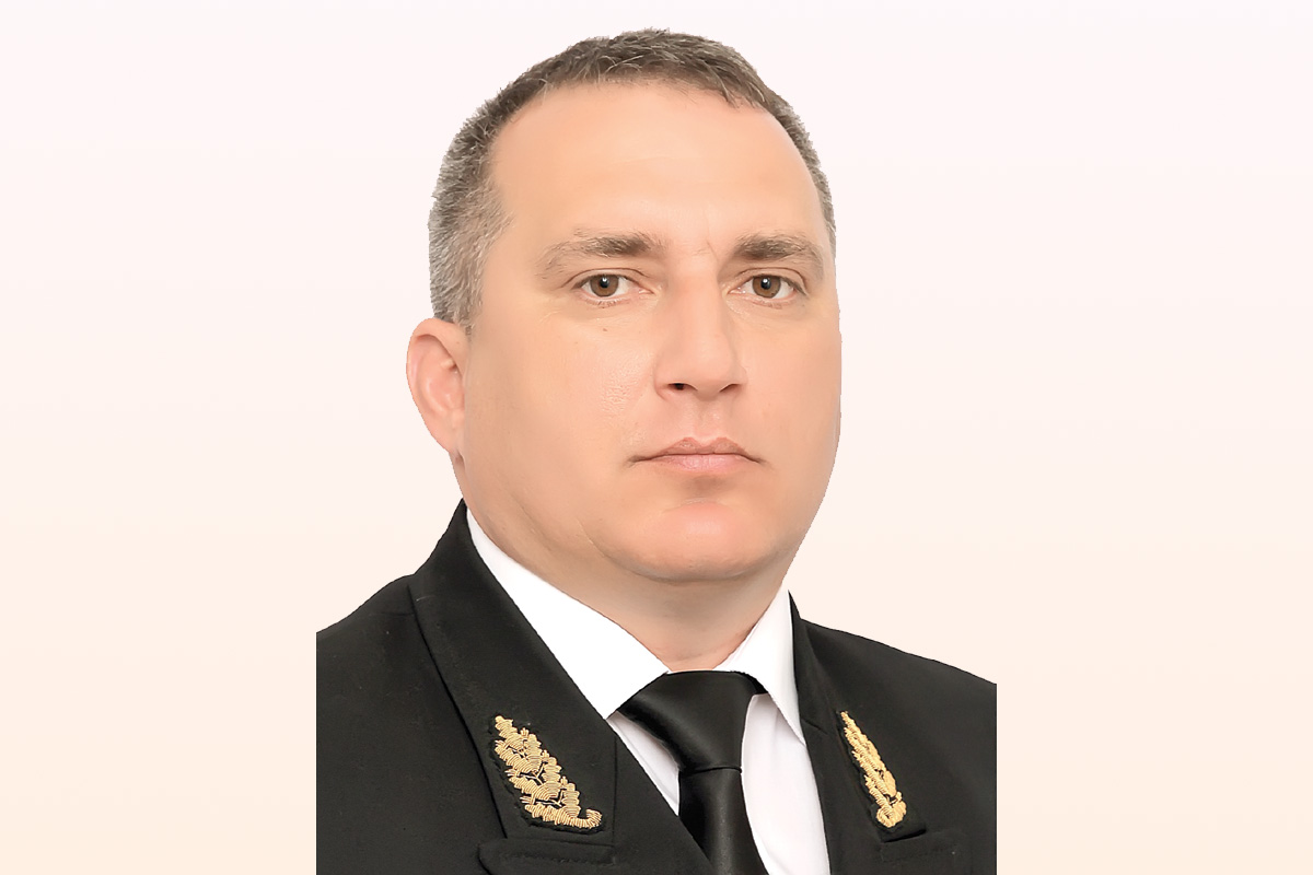 День рождения отмечает замруководителя Росморречфлота Евгений Тузинкевич