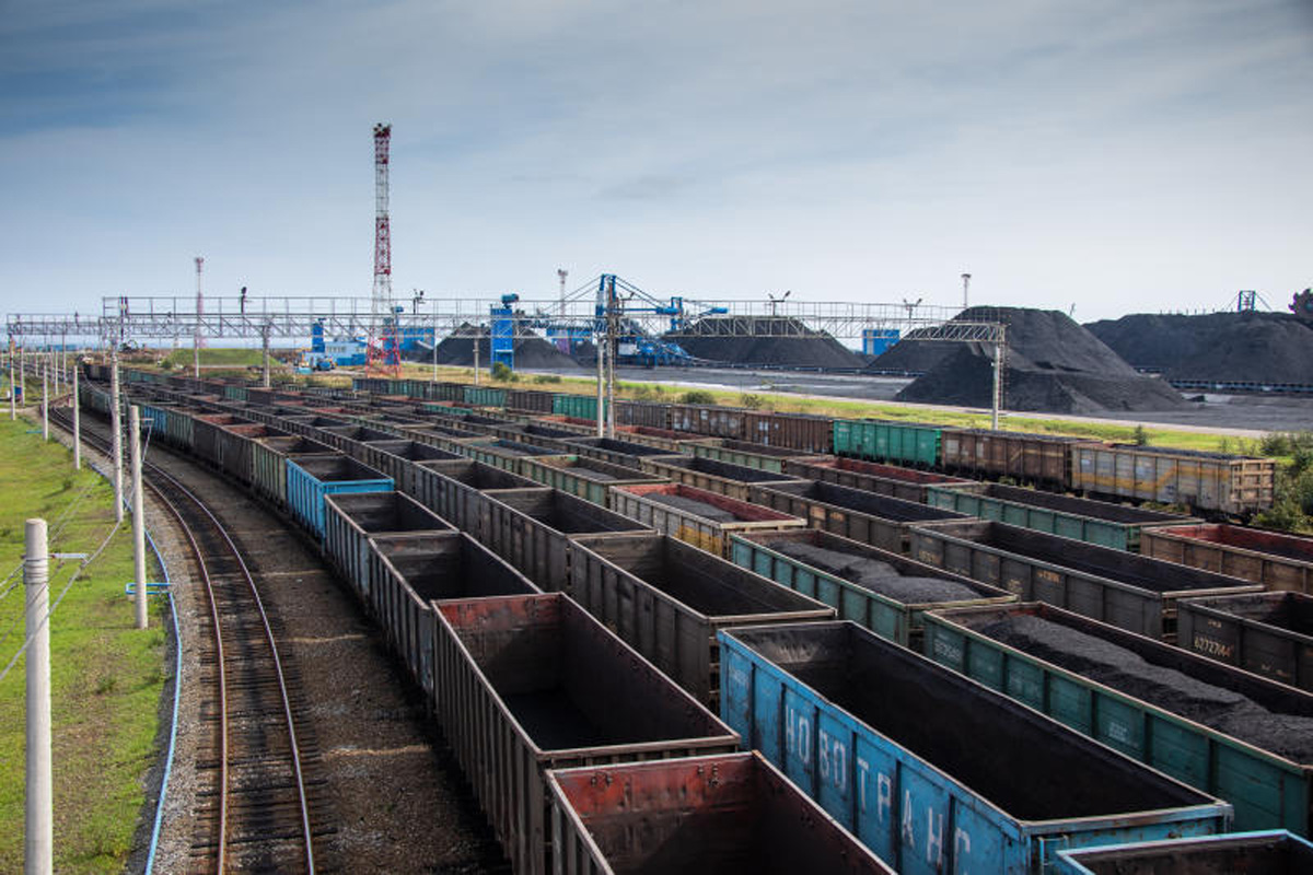 Погрузка экспортных грузов по сети РЖД в порты выросла в мае на 7,4% до 28 млн т 