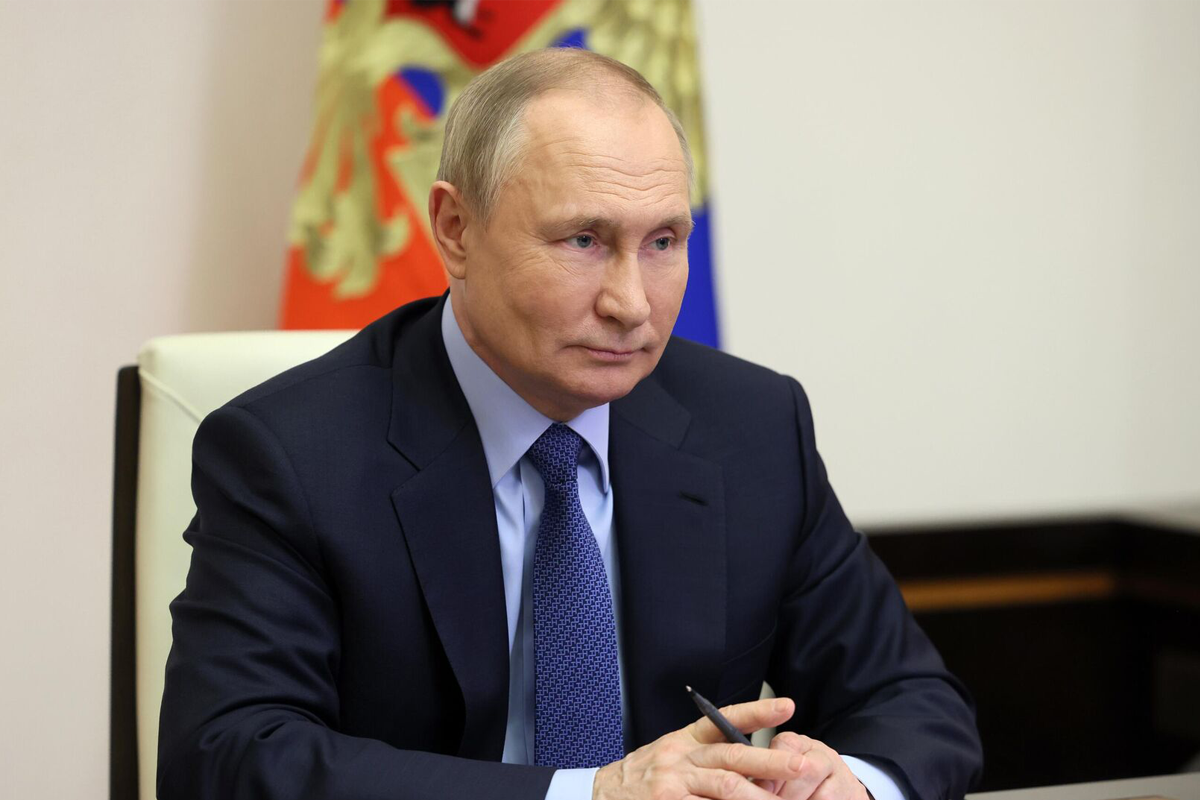 Президент России поздравил работников и ветеранов транспортной отрасли с профессиональным праздником