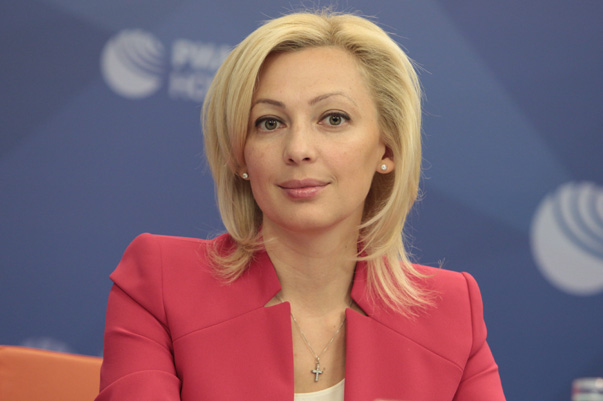 Велика Россия, а ступить некуда? Велика Россия, а ступить некуда?