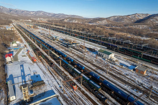 Погрузка на сети РЖД по итогам 2024 года сократилась на 4,1%