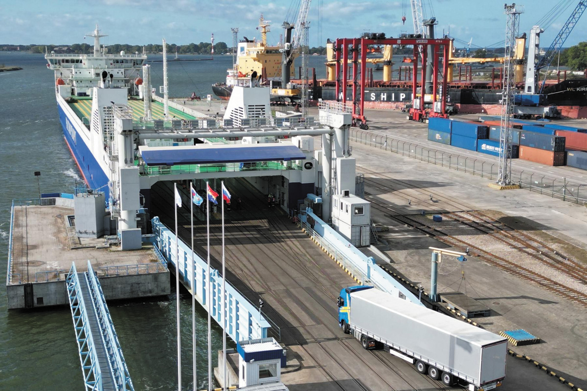 Мощность паромной линии Усть-Луга - Балтийск вырастет в 1,8 раз с реконструкцией ж/д комплексов