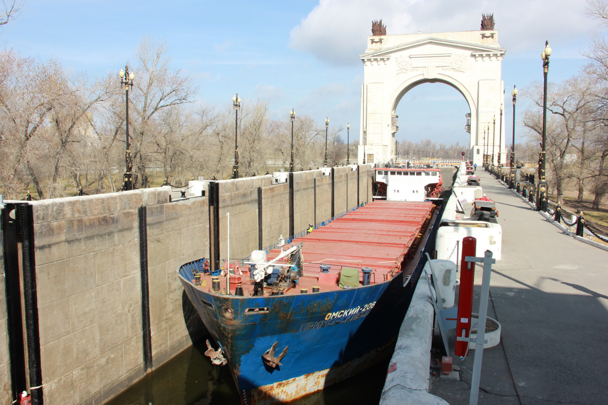 Росморречфлот планирует создать оператора для координации грузопотоков на реке