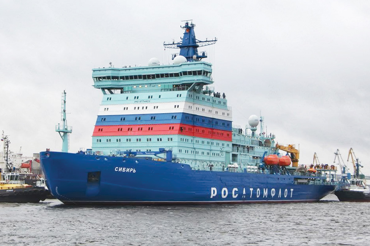 Для проводки судов в замерзшем Финском заливе привлекли атомный ледокол «Сибирь»