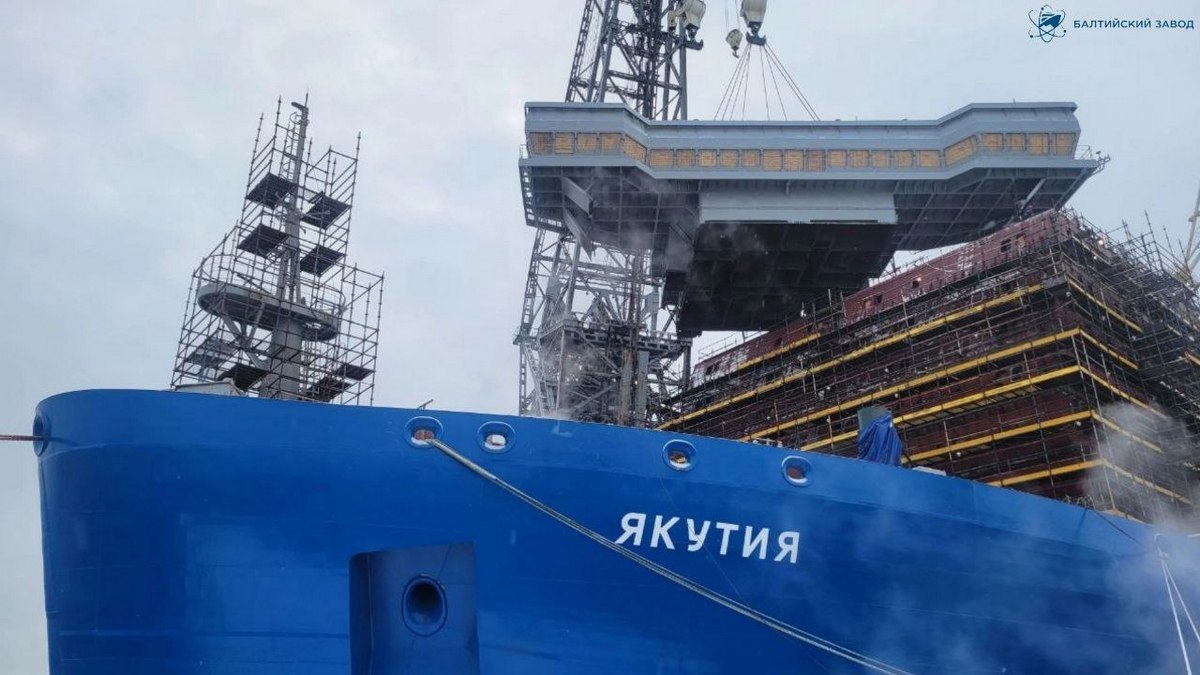 Правительство профинансирует выпуск атомных ледоколов еще на 22 млрд руб. 