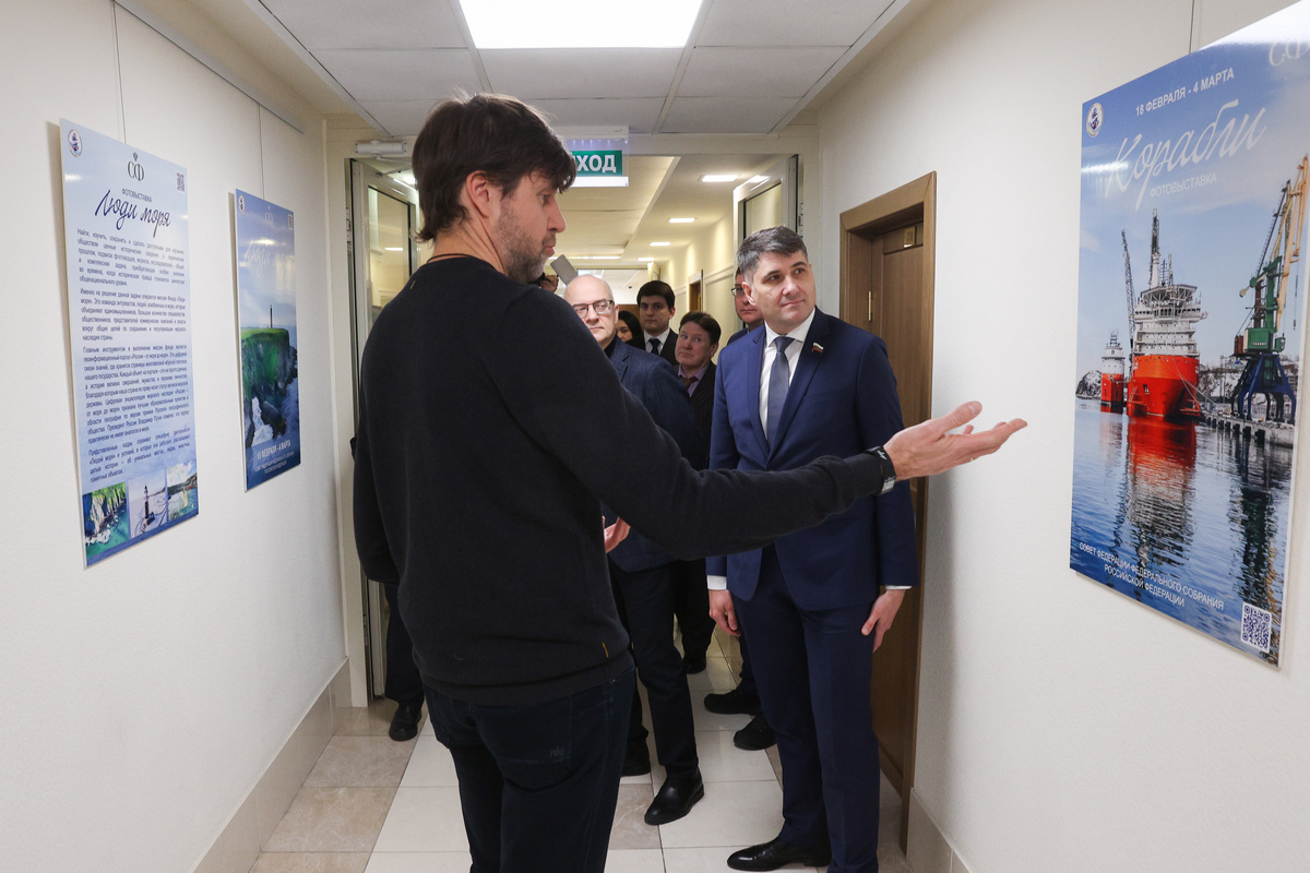 В Совете Федерации открыли фотовыставку проектов «Люди моря» и «Корабли»