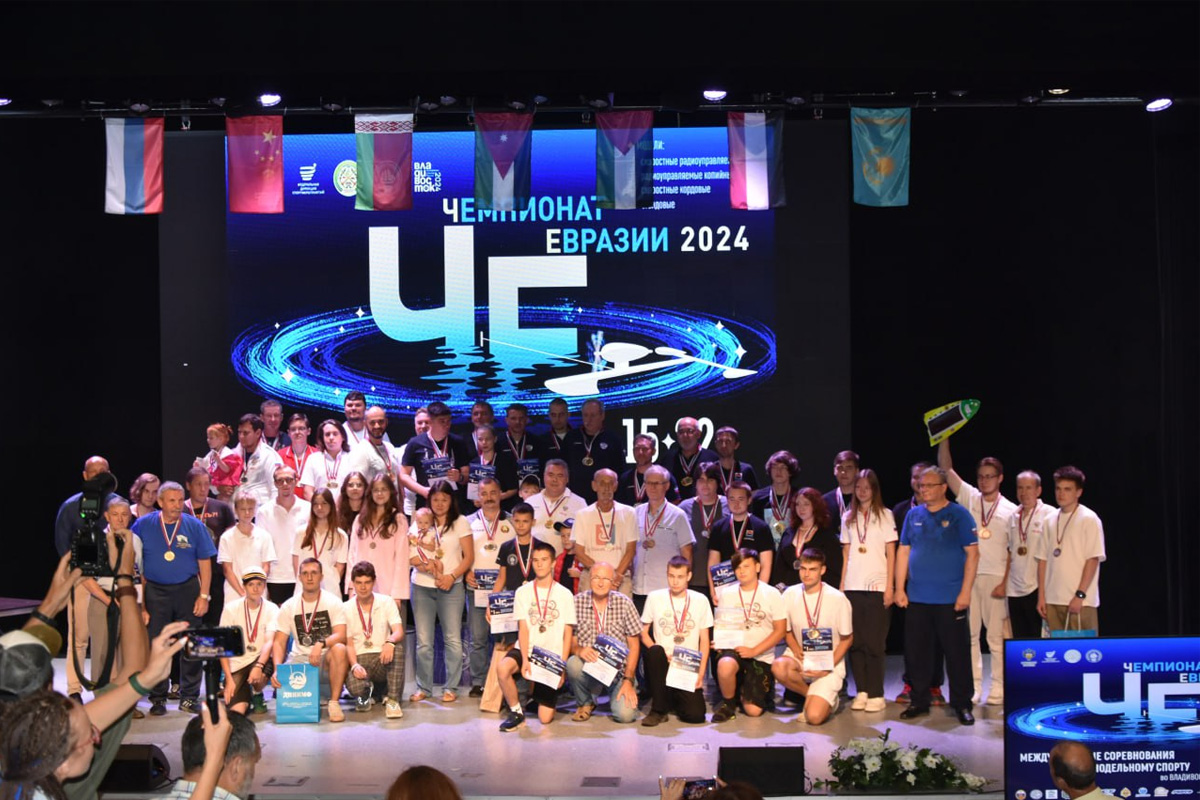 Более 100 судомоделистов из России и зарубежных стран приняли участие в соревнованиях по судомодельному спорту в МГУ им. адм. Г.И. Невельского