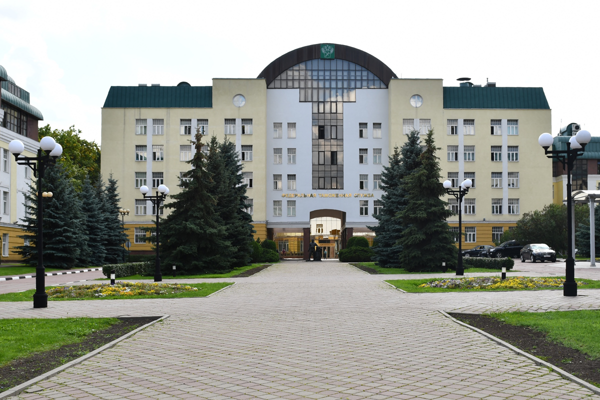 7 функциональных блоков и аналитический центр создадут в рамках реформы ФТС 