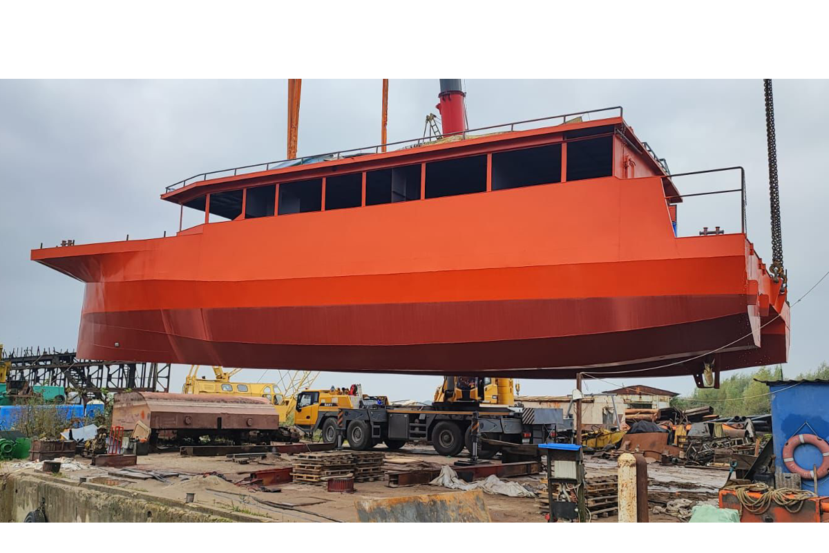 В Калининградской области спустили на воду катамаран «Профессор Пака», строящийся для научных исследований