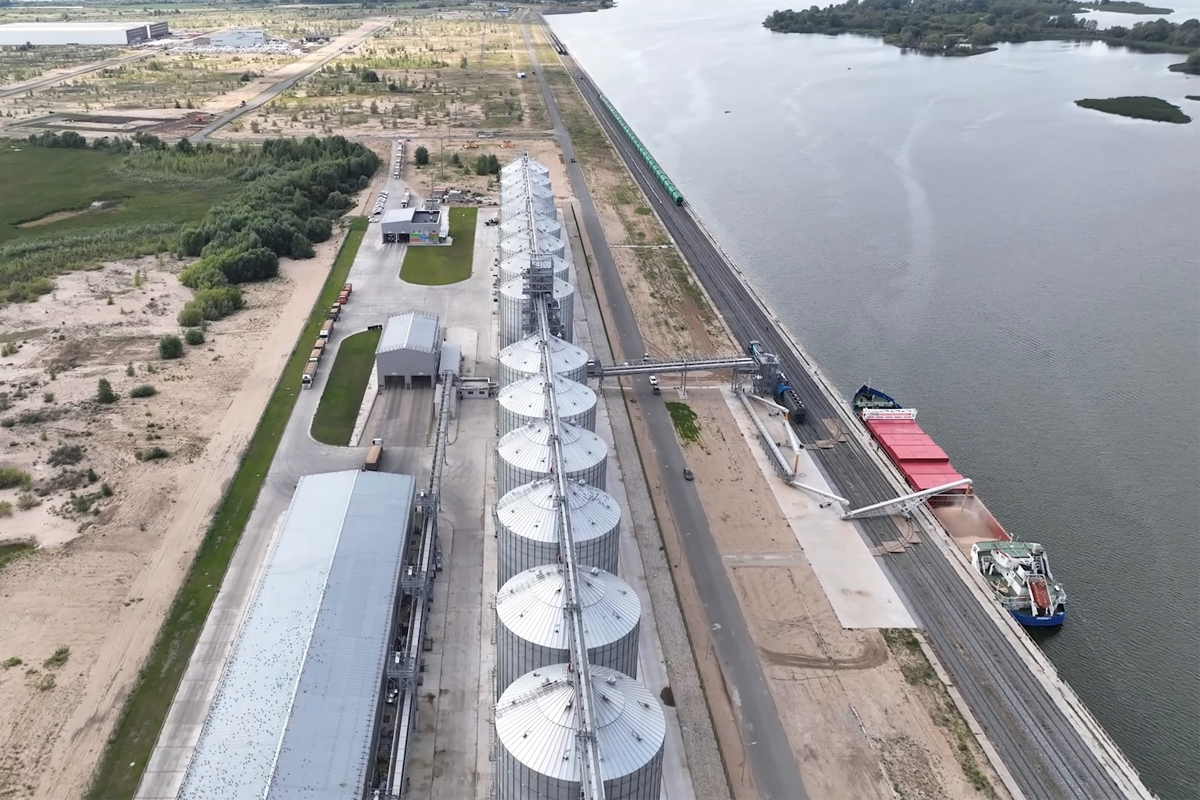 Росморречфлот прорабатывает возможность запуска перевозок «ж/д - река» по единому тарифу