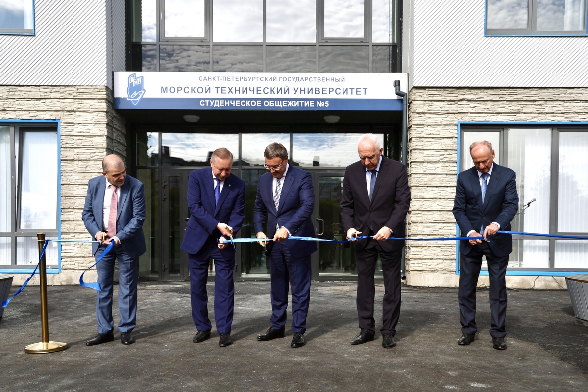 В Петербурге открыли новое общежитие Корабелки на 400 мест