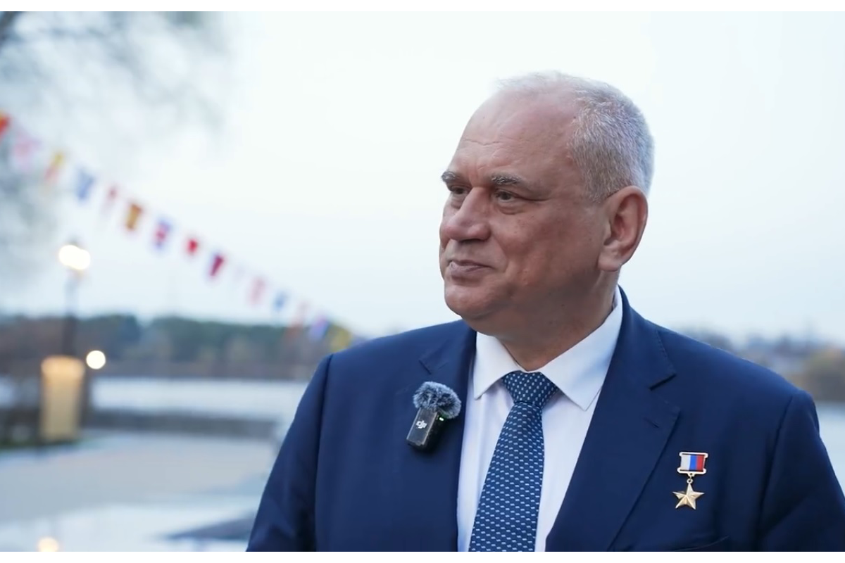 Герой России Андрей Звягинцев рассказал о подвиге водолазов и трагедии подлодки «Курск»