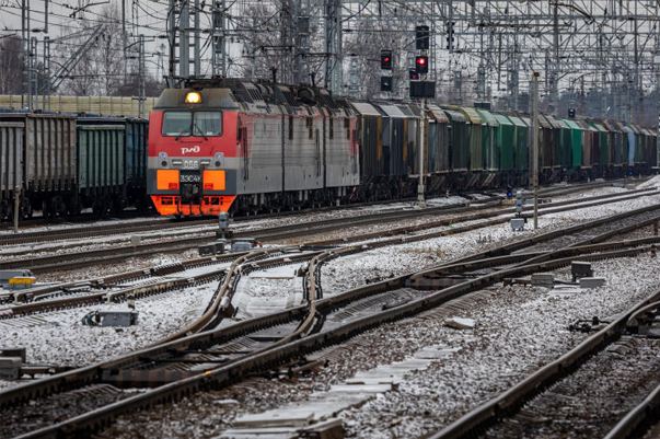 Несмотря на падение погрузки: чистая прибыль РЖД по итогам 2025 года превысила 14 млрд руб.
