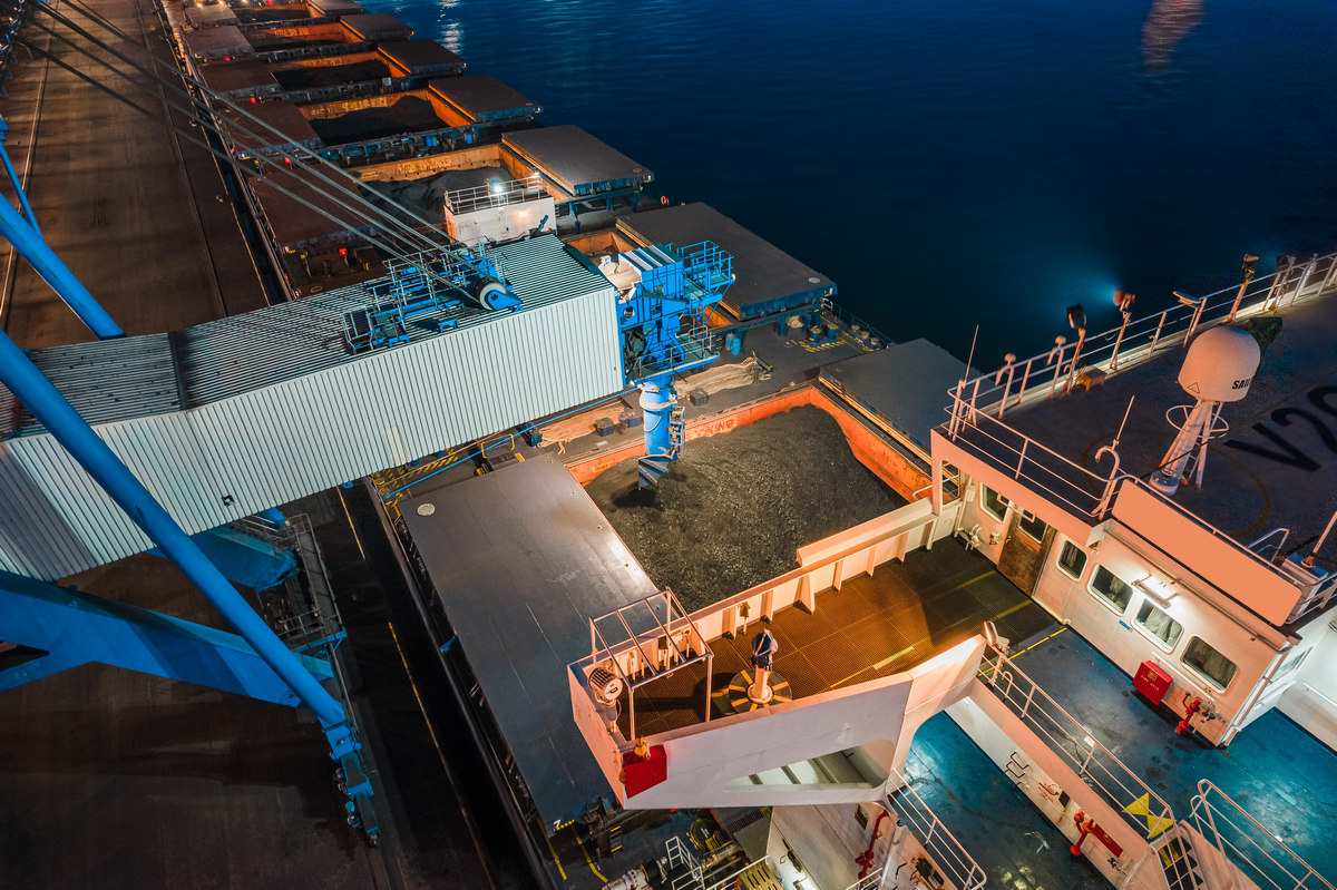 Технологии закрытой перевалки на «Ростерминалугле» доказали высокую эффективность