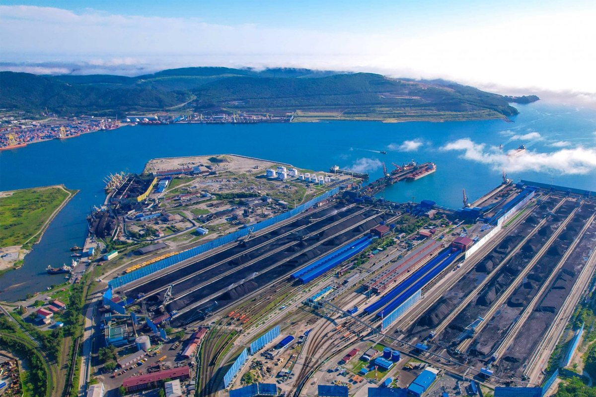 Порт Восточный ждет роста мощностей по перевалке контейнеров, генгрузов, удобрений