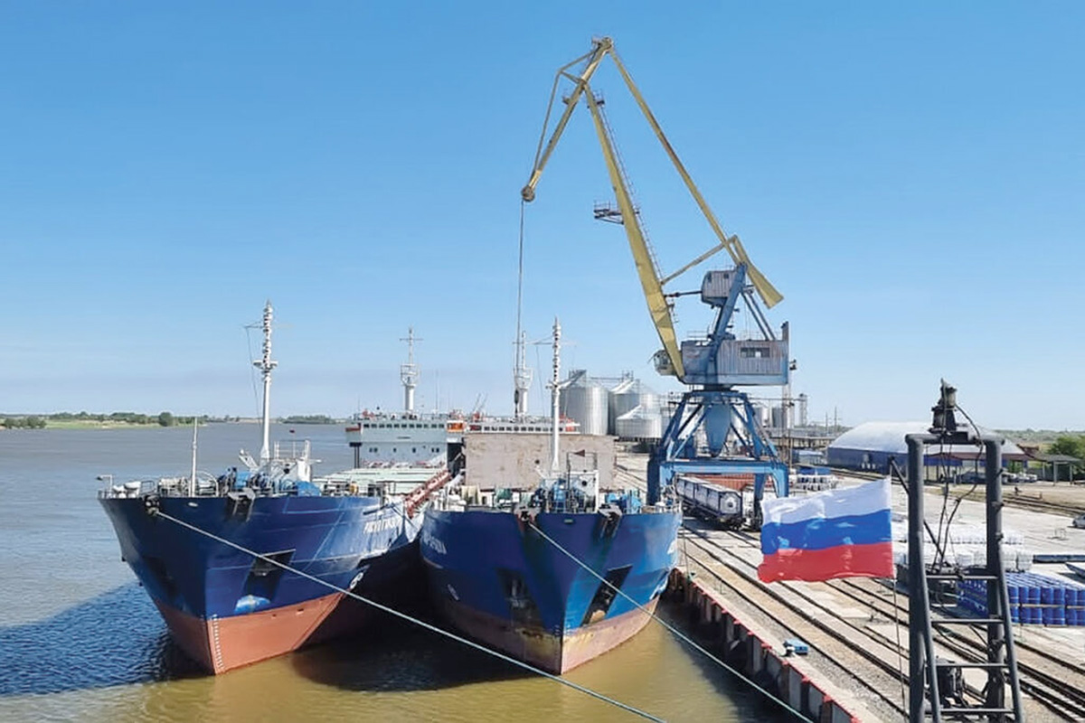 Грузооборот морских портов России в январе сократился на 6,2%