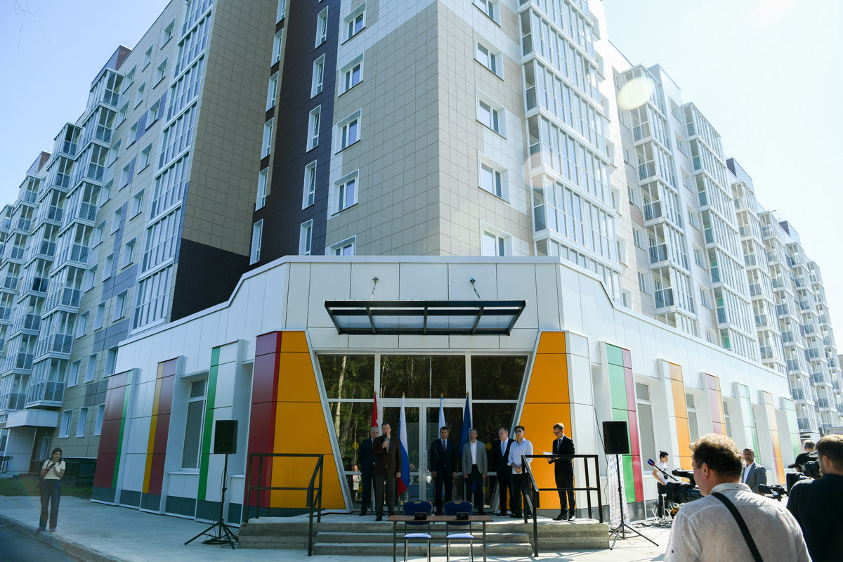 В Северодвинске вручили ключи от новых квартир работникам ЦС «Звездочка»