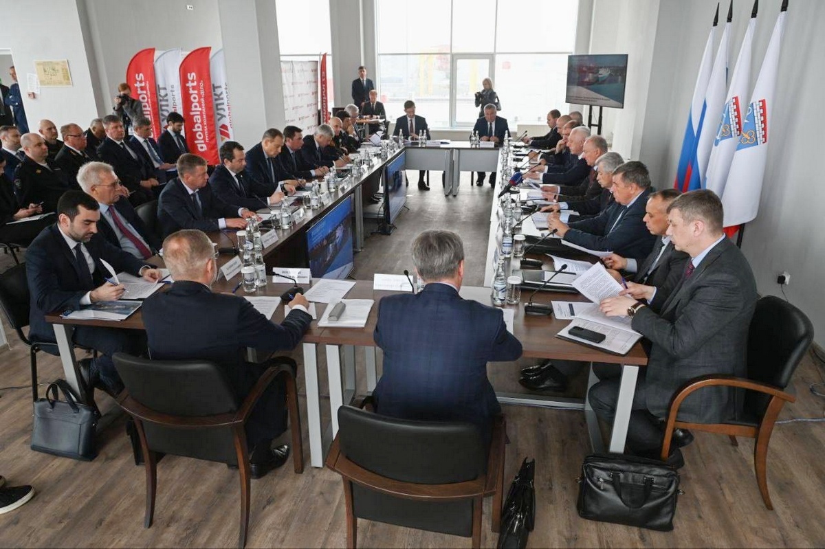 Грузооборот на российской Балтике вырос вместе с рисками 