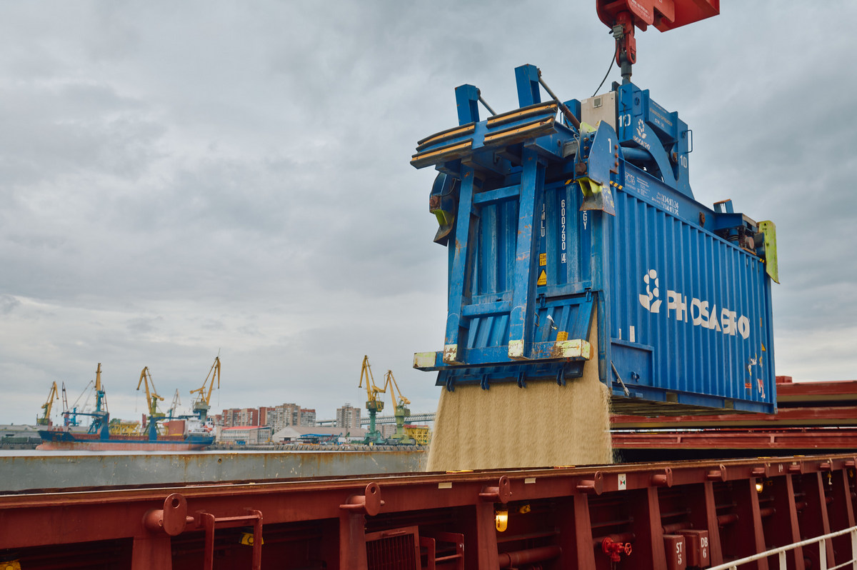 Итоги 2025 года в «Глобал Портс»: перевалка контейнеров сократилась, а удобрений выросла 