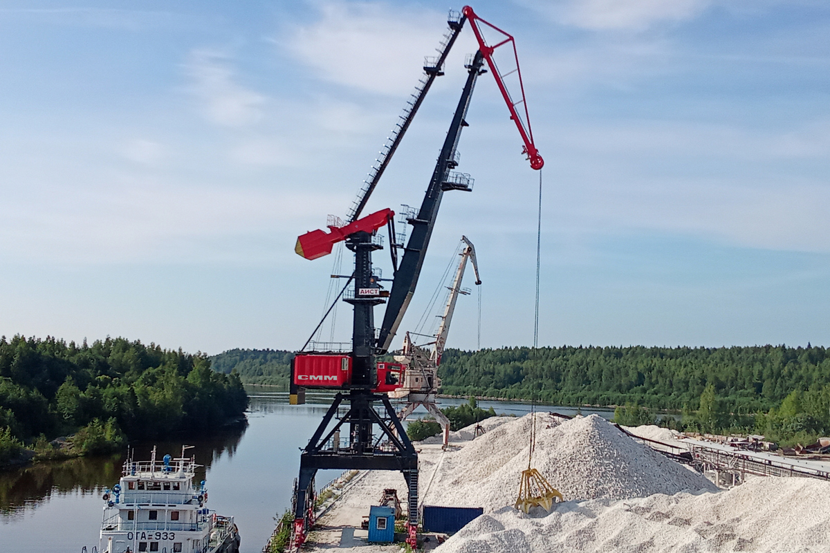 ЗАО «СММ» поставила второй портальный кран «Аист» БРУ ПАО «Северсталь» 