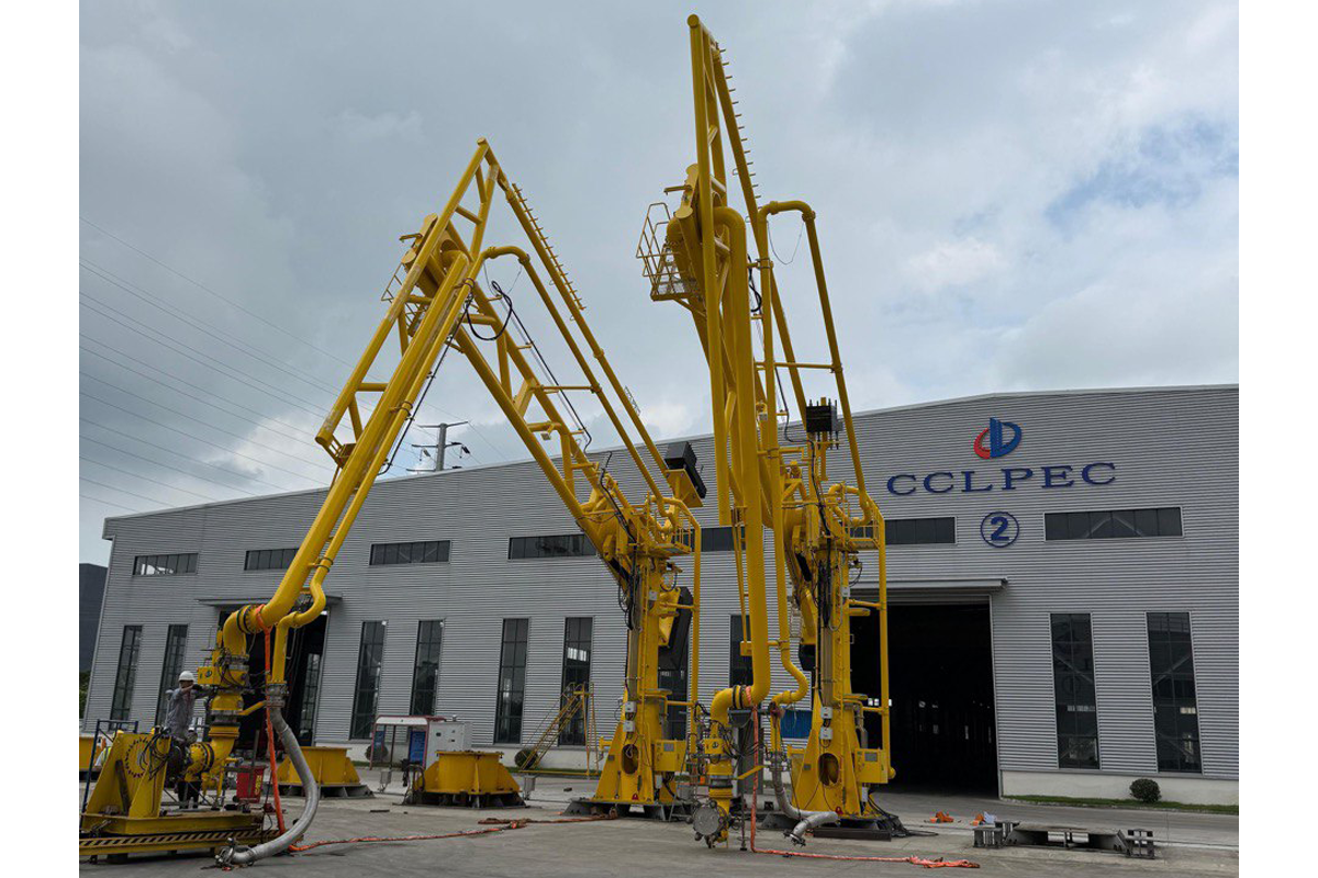 Перед приобретением морских стендеров в Китае специалисты Port Favor провели предварительные испытания