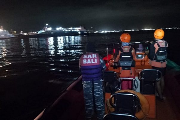 У берегов Бали затонул паром: 4 человека погибли, 30 пропали без вести