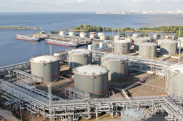 В августе в Россию импортировали по морю свыше 300 тыс. тонн нефтепродуктов - СМИ