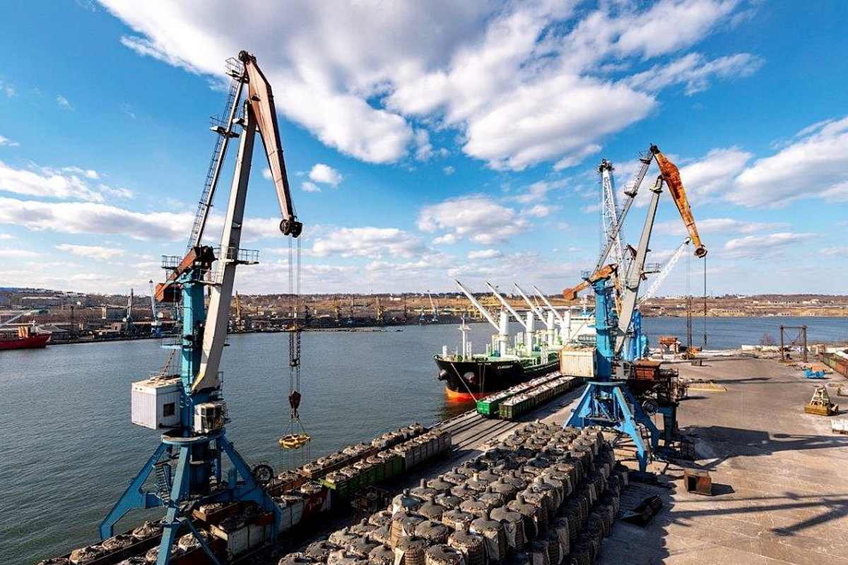 Грузооборот морских портов России за 2025 год сократился на 0,4%