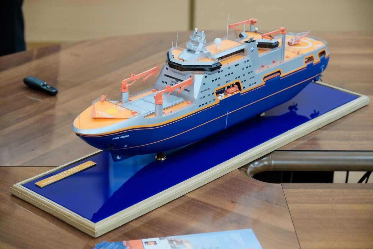 Росгидромет заказал научно-экспедиционное судно у «Адмиралтейских верфей» за 39,7 млрд руб.