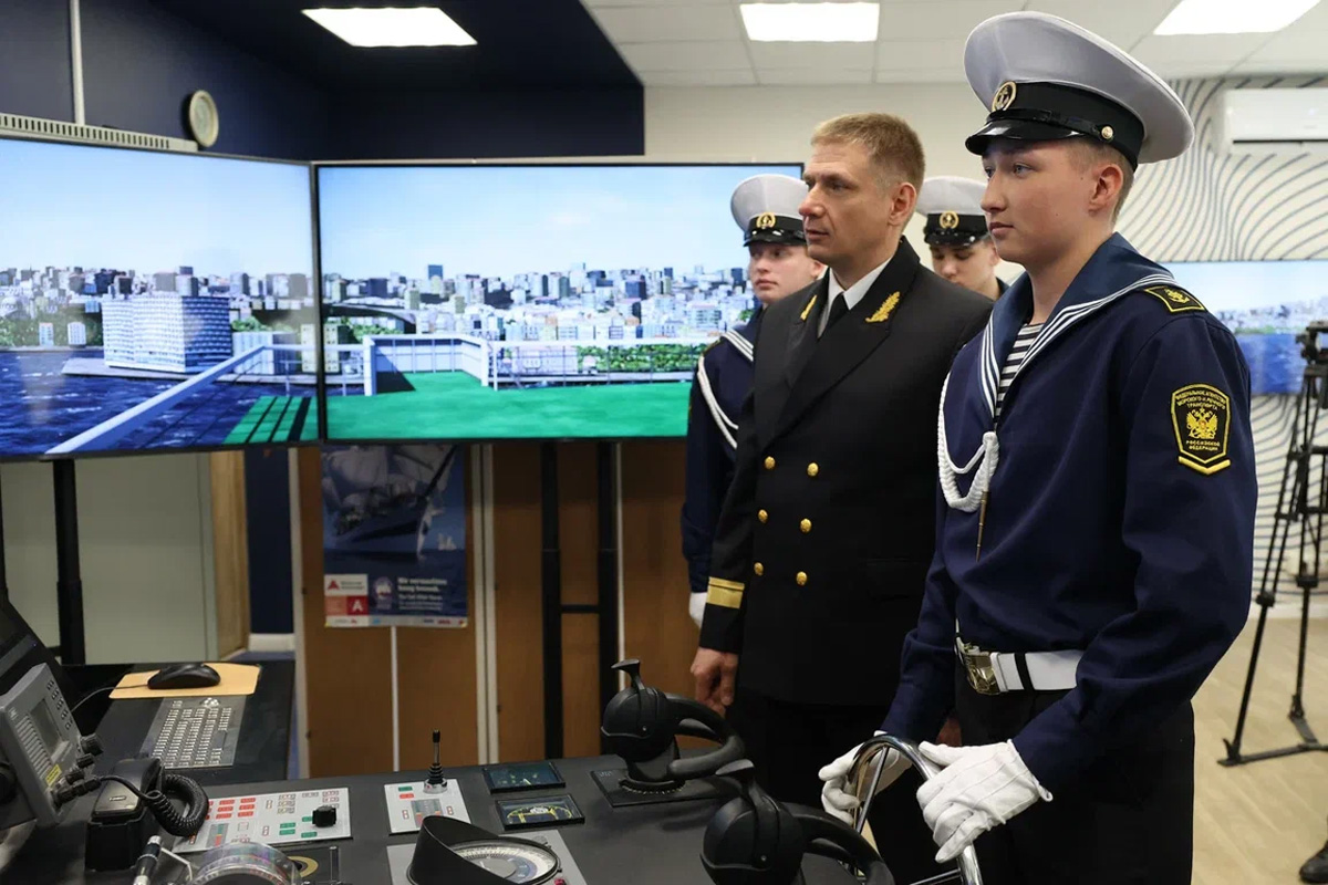 Новые цифровые тренажеры для моряков появились в Учебном центре Волжского пароходства 